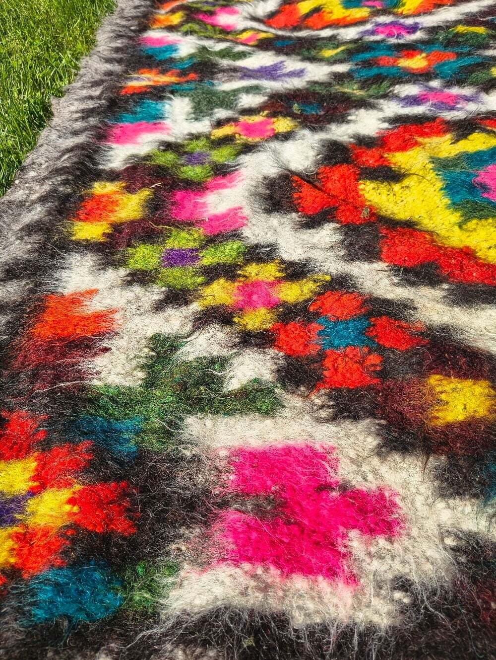 Handwoven Ukranian Wool Rug Colorful Geometric - Picture 3 of 12